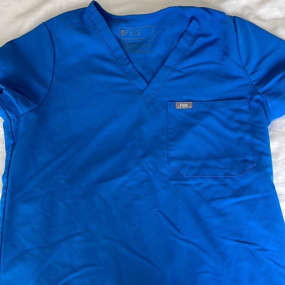 Figs Catarina scrub top